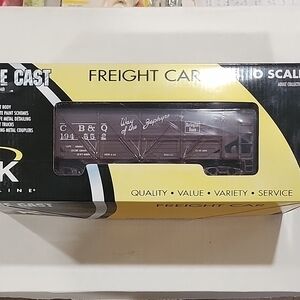 K Line CB &Q Die Cast Outsude Braced Hopper